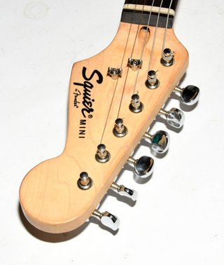 GUITARRA ELECTRICA FENDER SQUIER MINI