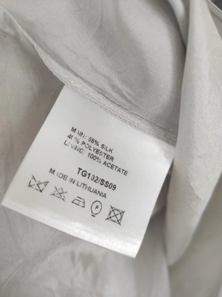 Top fiesta Karen Millen plateado T36