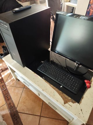 Pantalla ASUS, Teclado y Ratón Negro