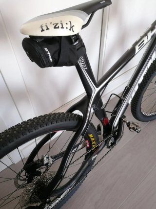 Bicicleta de Carbono BH Ultimate