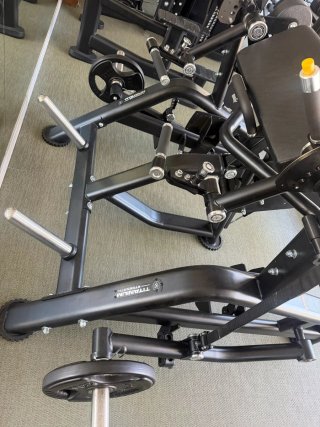 Máquinas Deportivas Titanium Serie