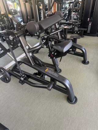 Máquinas Deportivas Titanium Serie