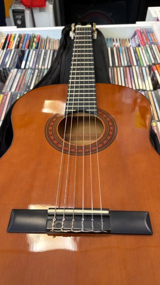 GUITARRA STAGG HANDMADE CLASSICAL GUITAR