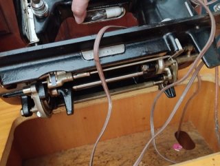 Máquina de coser antigua Brown Bros