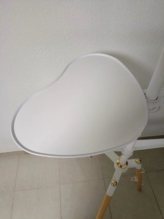 Trípode para tv