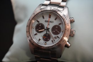 Seiko Speedtimer SSC937 Cronógrafo