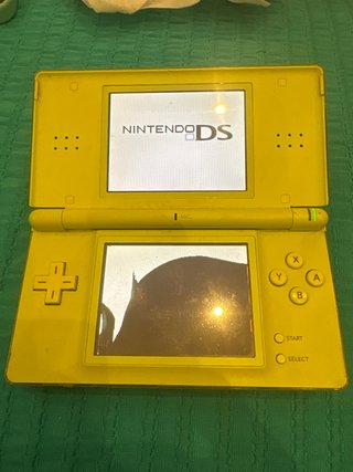 Nintendo DS Lite Amarilla