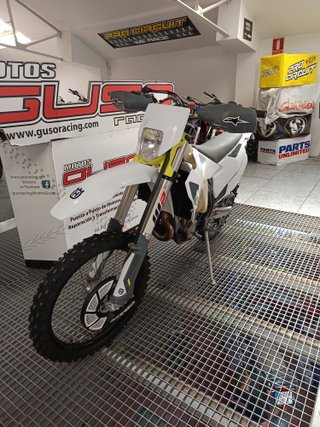 Husqvarna FE 450 2022 - 4500 km