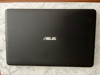 Portátil Asus X751LAB i3