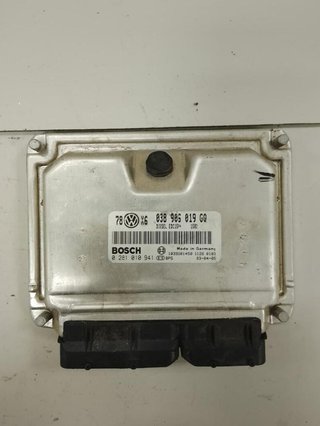 Seat 563 centralita motor uce 0281010941 ibiza