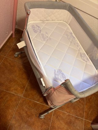 Cuco para bebé rosa y gris