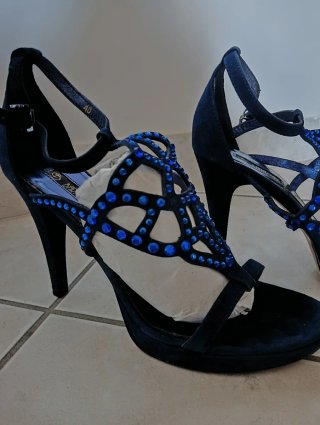 Sandali con tacco Barachini blu in camoscio