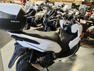 QJ MTX 125 - ¡Matrícula, Seguro y Baúl Gratis!