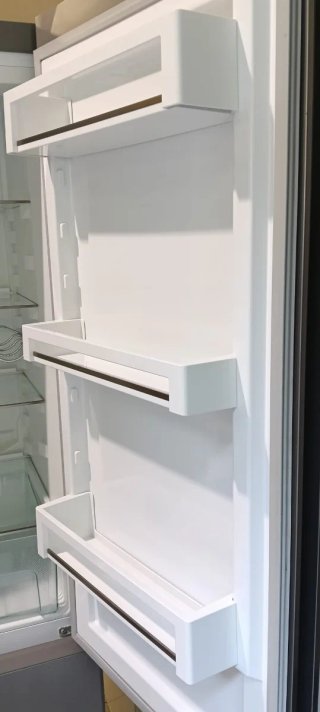 NEVERA COMBI LIEBHERR NO FROST ENERGÍA A+ 200 X 60