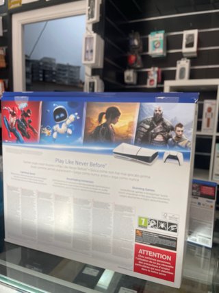Playstation 5 + 2 MANDOS NUEVA CON TICKETS