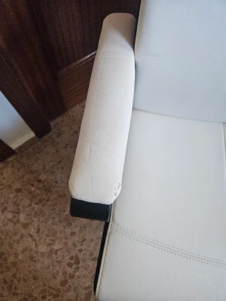 Silla de escritorio blanca