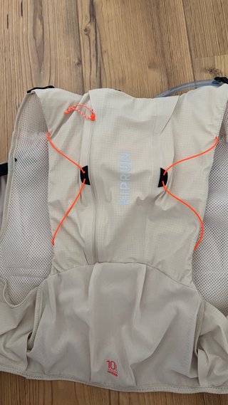 Mochila Trail KIPRUN 10L - Nueva