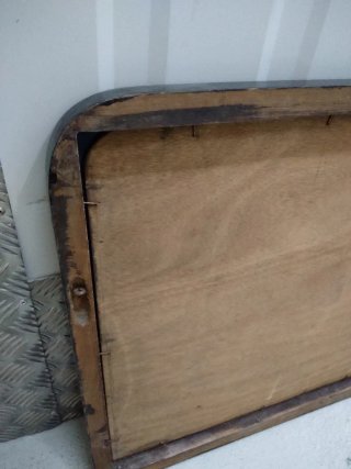 Espejo muy antiguo madera