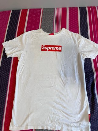 Camisetas de diferentes tipos y marcas