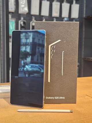SAMSUNG S25 ULTRA 1TB DORADO 98% BAT - 257 CICLOS