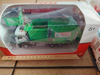 Modellini auto giocattoloTot 60 prezzo Lego nuovo