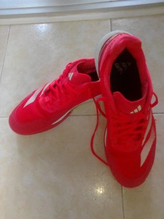 Adidas Defiant Talla 44 Rojo/Blanco