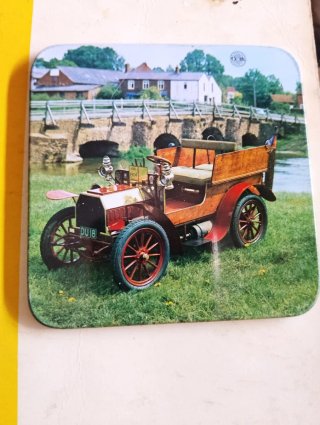Posavasos metálicos y corcho foto coches antiguos