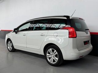 PEUGEOT 5008 / 7 PLAZAS / 1 PROPIETARIO