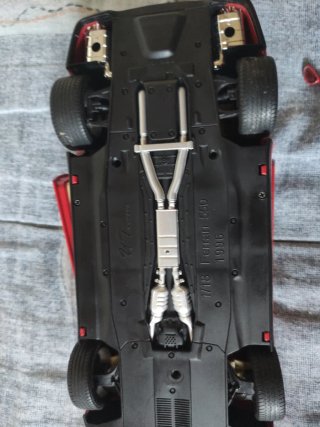 Ferrari 550 1996 Escala 1/18