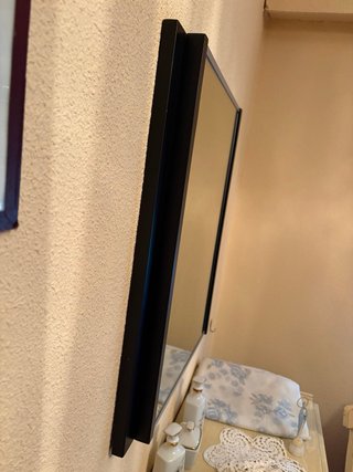 Mueble zapatero negro con espejo a juego