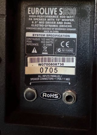 Altavoces Behringer Eurolive S1530