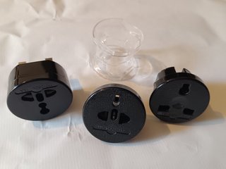 Adaptador Enchufe Universal Viaje