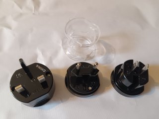 Adaptador Enchufe Universal Viaje