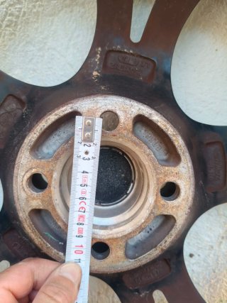 Llantas 17 4 tornillos