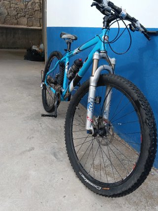 Bicicleta BTT BH Azul