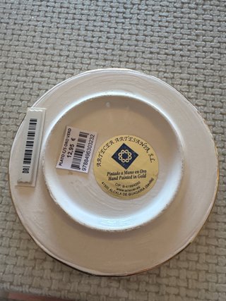 Platos decorativos pintados a mano en oro