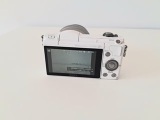 2.349 DISPAROS Sony A5000 con objetivo kit