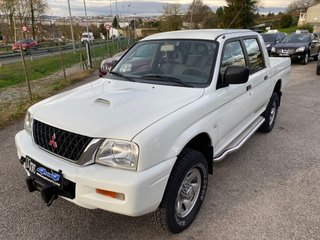 Mitsubishi L 200 2004