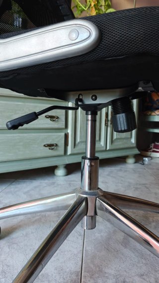Silla de Oficina Ergonómica Negra