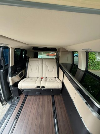 Mercedes-Benz v250d marco polo