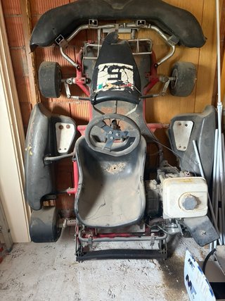 Kart 2T 100cc y Kart 4T 390cc