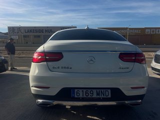 Mercedes-Benz  GLE 2016