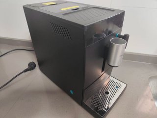 Cafetera Cecotec Superautomática Compacta Steam