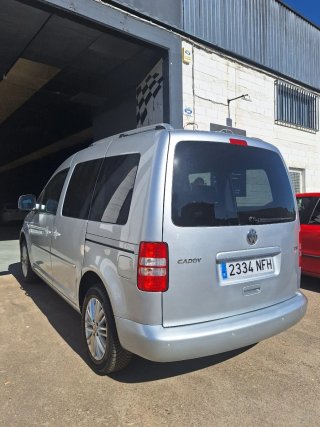 Volkswagen Caddy 1.2 Comfortline 2015