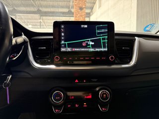 KIA STONIC DRIVE MHEV 1.0 T-GDI 120 CV AUT