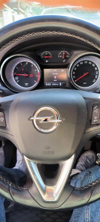 Opel Astra 2016