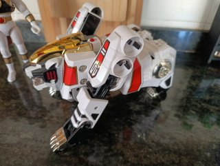 Power Rangers White Ranger Tigerzord