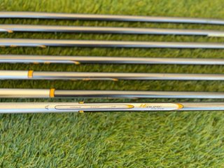 Set Híbridos Cleveland Hi Bore 4-PW Diestro