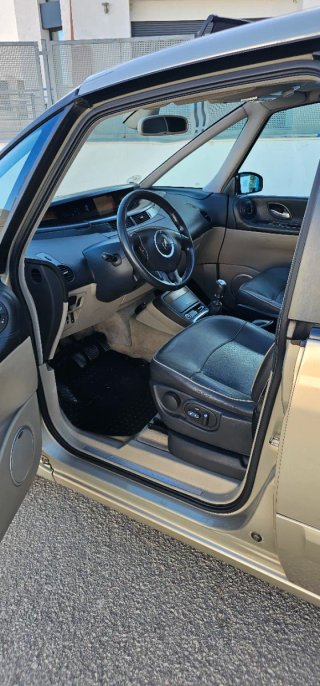 Renault Grand Espace Initiale paris 175cv 2006