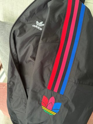 Chaqueta Cortavientos Adidas Negra Multicolor